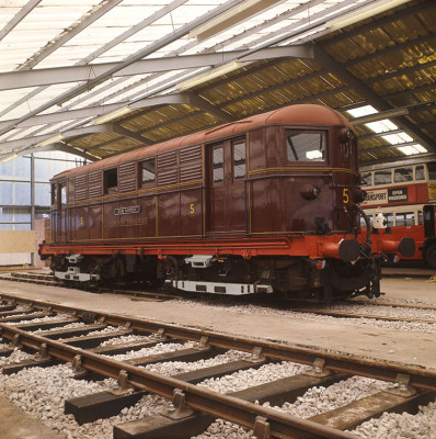 "John Hampden" Electric Locomotive No. 5 